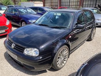 Used Volkswagen Golf 2002 for sale - 78961721: Photo