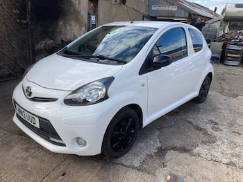 Used Toyota AYGO 2013 for sale - 79711356: Photo