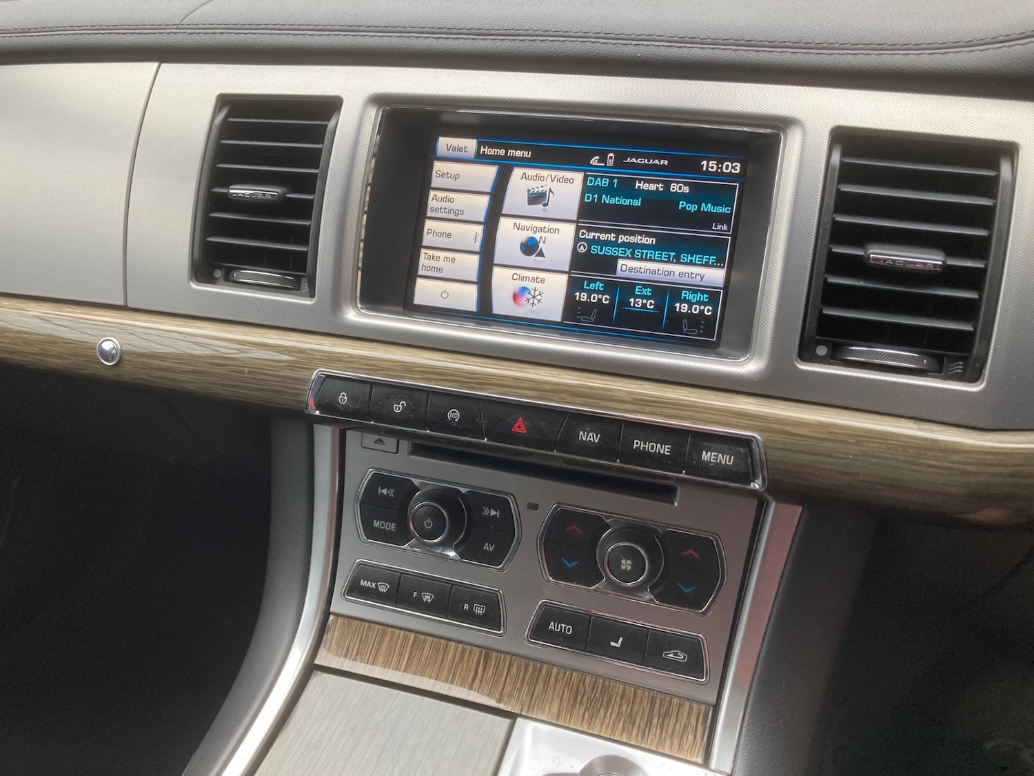 Used Jaguar XF 2015 for sale - 76267591: Photo 13