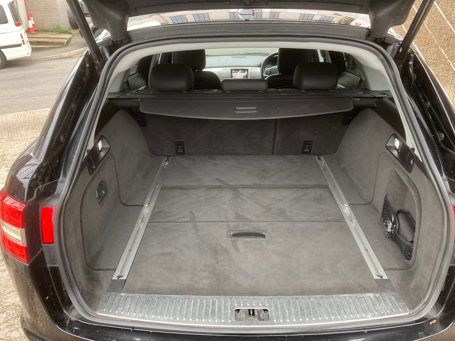 Used Jaguar XF 2015 for sale - 76267591: Photo 9