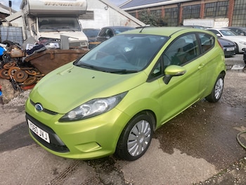 Used Ford Fiesta 2011 for sale - 77663066: Photo