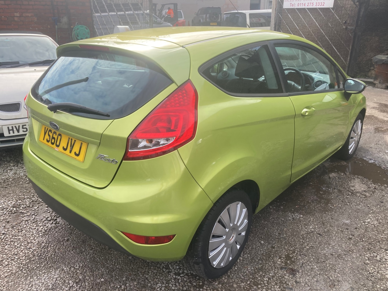 Used Ford Fiesta 2011 for sale - 77663066: Photo 4