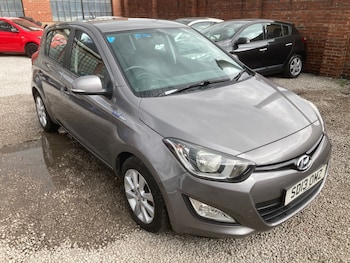Used Hyundai i20 2013 for sale - 75669130: Photo