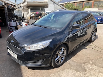 Used Ford Focus 2016 for sale - 79405944: Photo