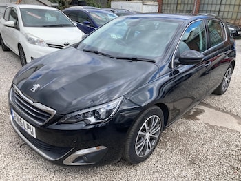 Used Peugeot 308 2015 for sale - 78568035: Photo