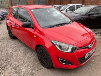 Used Hyundai i20 2014 for sale - 75611802: Photo