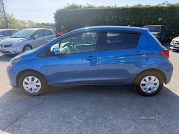 Used Toyota Yaris 2015 for sale - 78363498: Photo