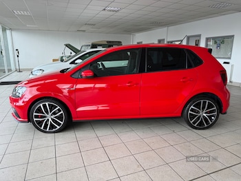 Used Volkswagen Polo 2015 for sale - 75494491: Photo