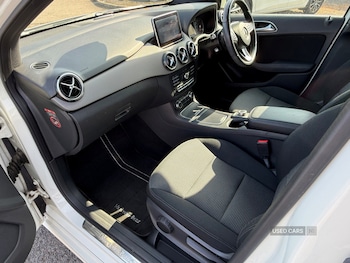 Used Mercedes-Benz B-Class 2016 for sale - 75564579: Photo