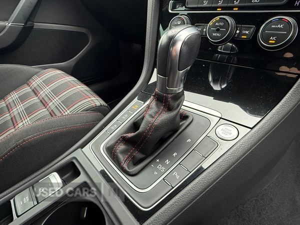 Used Volkswagen Golf for sale - 77910063: Photo 14