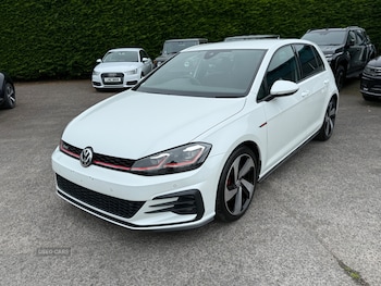 Used Volkswagen Golf 2017 for sale - 79396814: Photo