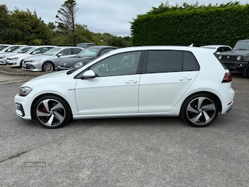 Used Volkswagen Golf 2017 for sale - 79396814: Photo