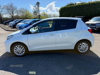 Used Toyota Yaris 2015 for sale - 78319803: Photo