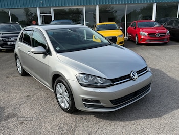 Used Volkswagen Golf 2017 for sale - 79497533: Photo