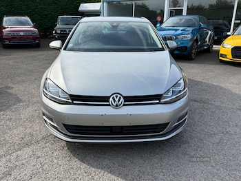 Used Volkswagen Golf 2017 for sale - 79497533: Photo