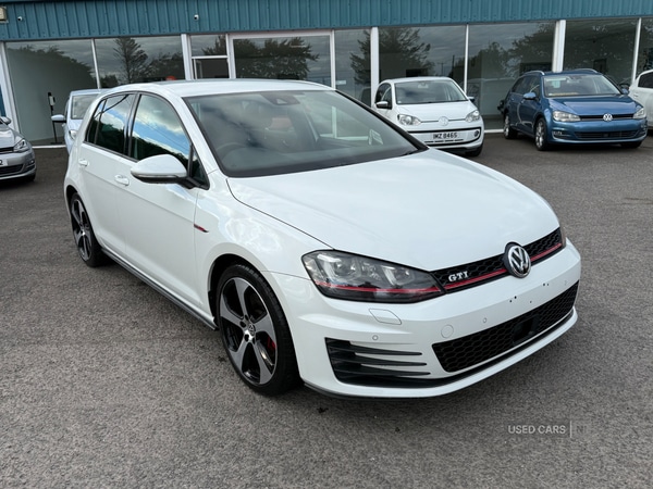Used Volkswagen Golf for sale - 76043790: Photo 1