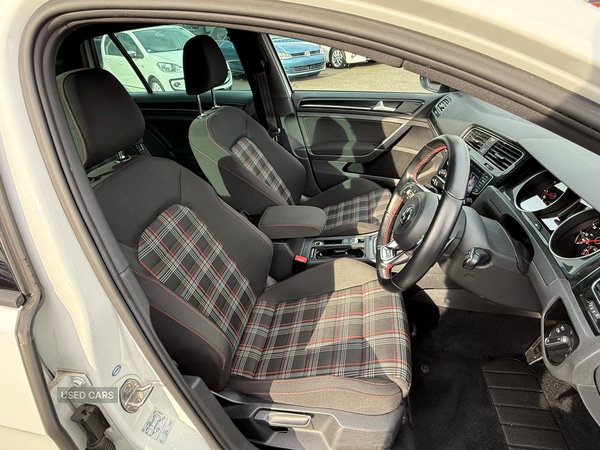 Used Volkswagen Golf for sale - 76043790: Photo 15