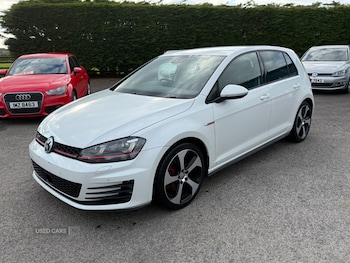 Used Volkswagen Golf 2014 for sale - 76043790: Photo