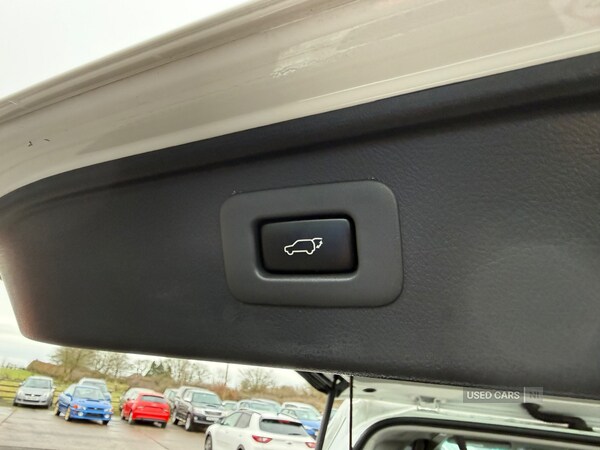 Used Toyota Vellfire for sale - 77204492: Photo 9