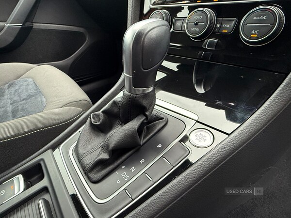 Used Volkswagen Golf for sale - 76433590: Photo 14