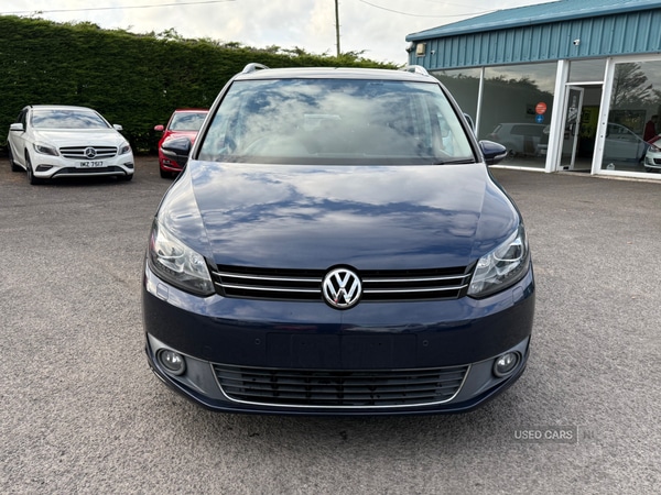 Used Volkswagen Touran for sale - 76061343: Photo 2