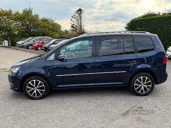 Used Volkswagen Touran 2014 for sale - 76061343: Photo