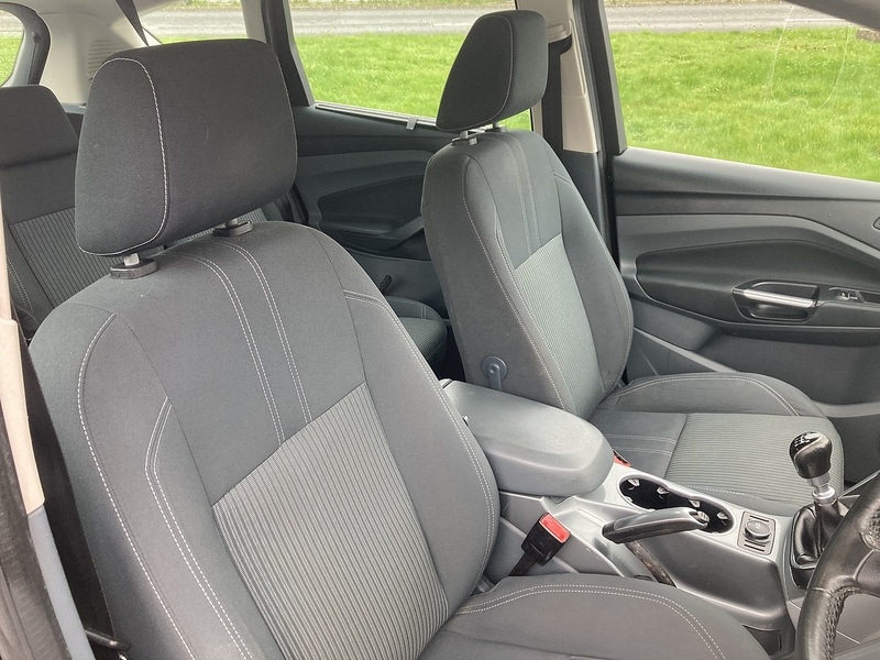 Used Ford C-Max 2015 for sale - 77693926: Photo 3