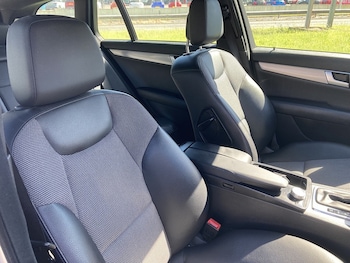 Used Mercedes-Benz C Class 2013 for sale - 78749995: Photo