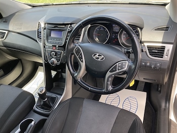 Used Hyundai i30 2013 for sale - 78993216: Photo