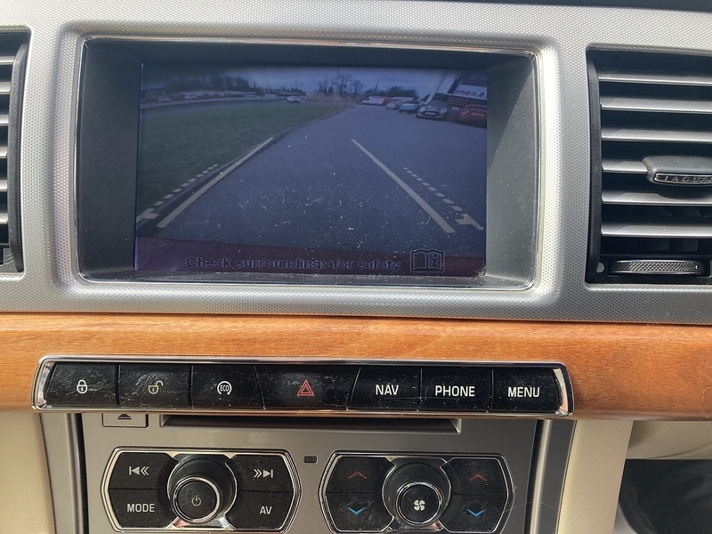 Used Jaguar XF 2012 for sale - 78201334: Photo 15