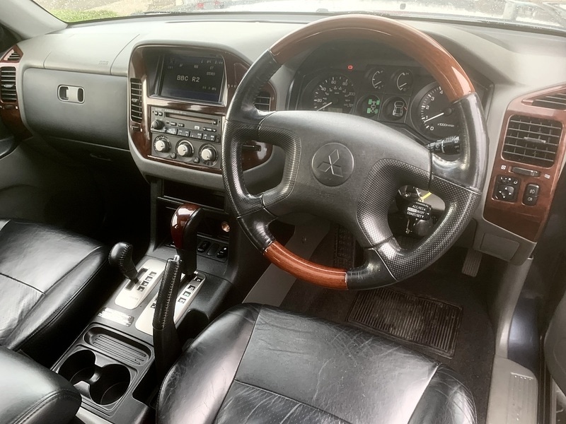 Used Mitsubishi Shogun 2006 for sale - 77490713: Photo 2