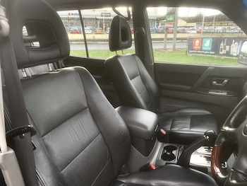 Used Mitsubishi Shogun 2006 for sale - 77490713: Photo