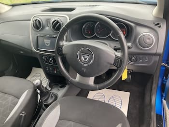 Used Dacia Sandero Stepway 2015 for sale - 79435412: Photo