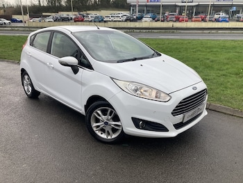 Used Ford Fiesta 2015 for sale - 77760609: Photo