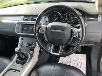 Used Land Rover Range Rover Evoque 2016 for sale - 77880597: Photo