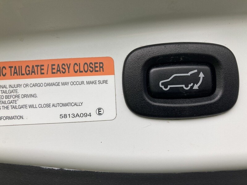 Used Mitsubishi Outlander 2017 for sale - 77367810: Photo 24