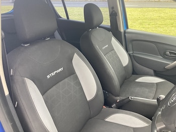 Used Dacia Sandero Stepway 2015 for sale - 78944200: Photo