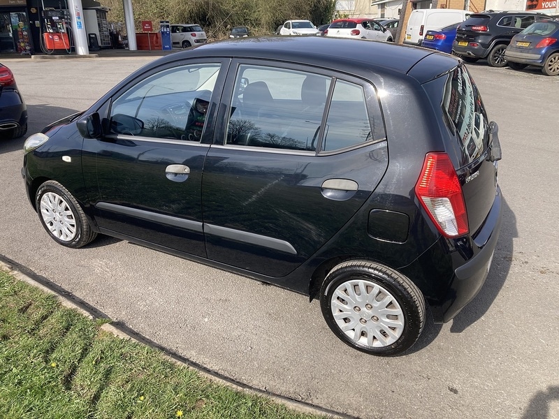 Used Hyundai i10 2010 for sale - 77968058: Photo 11