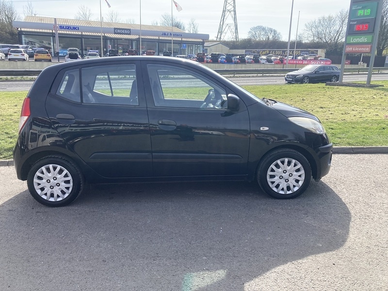 Used Hyundai i10 2010 for sale - 77968058: Photo 8