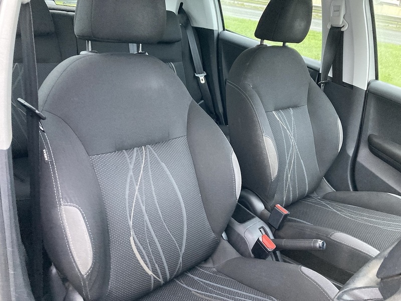 Used Peugeot 208 2015 for sale - 77378089: Photo 3