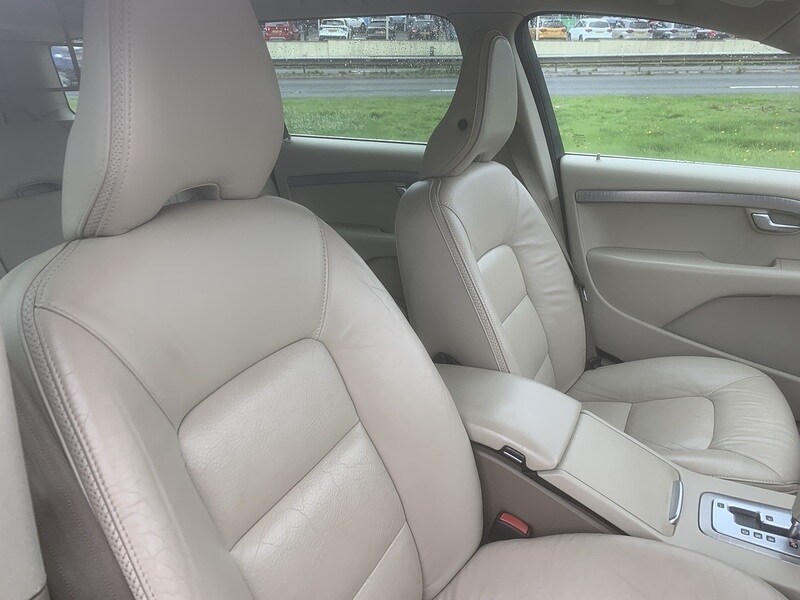 Used Volvo XC70 2009 for sale - 77367809: Photo 13