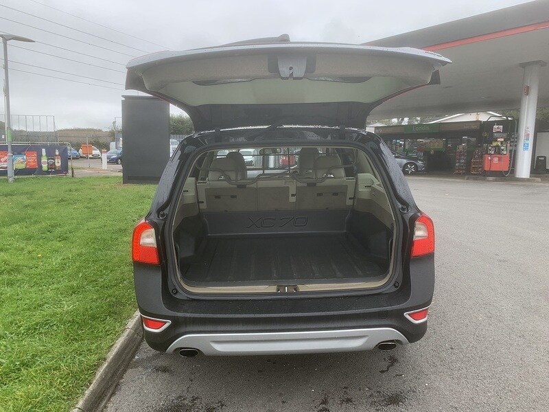 Used Volvo XC70 2009 for sale - 77367809: Photo 23