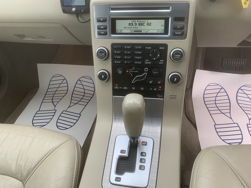 Used Volvo XC70 2009 for sale - 77367809: Photo 25