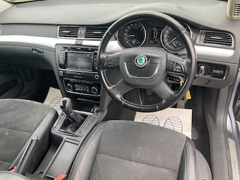 Used Skoda Superb 2012 for sale - 79663309: Photo