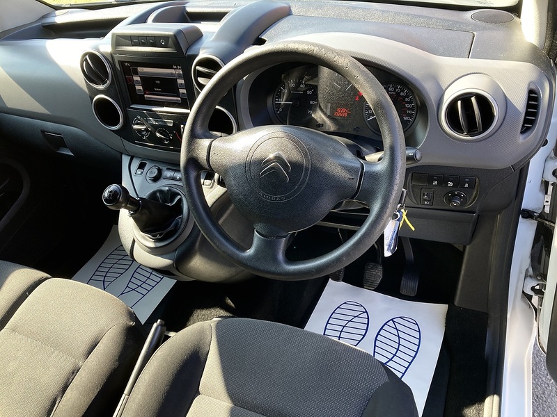 Used Citroen Berlingo 2017 for sale - 77953531: Photo 2