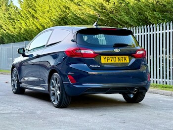 Used Ford Fiesta 2020 for sale - 76787803: Photo