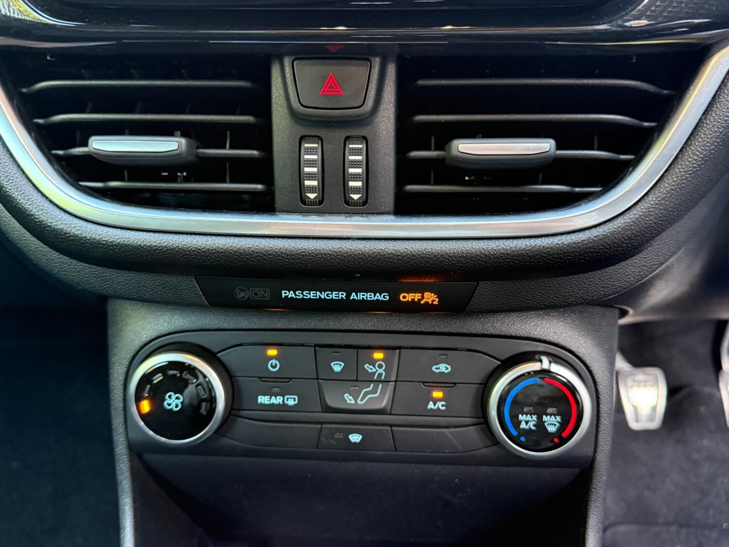 Used Ford Fiesta 2020 for sale - 76787803: Photo 30