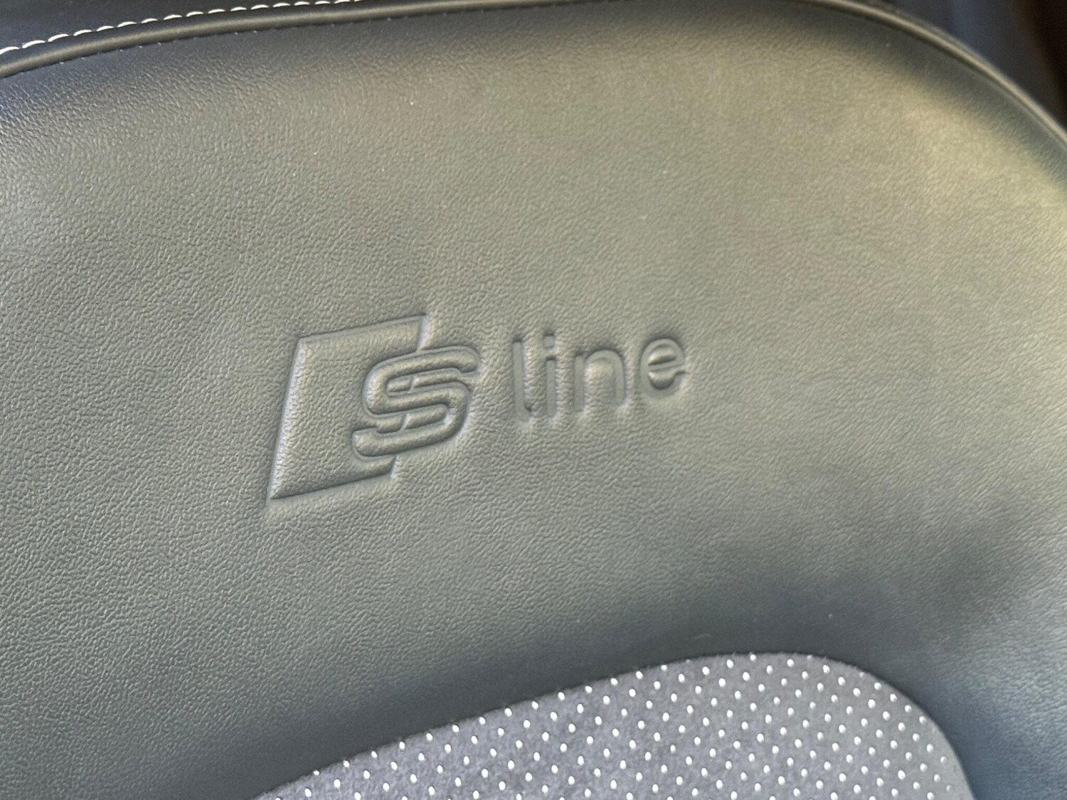 Used Audi Q3 2016 for sale - 76787807: Photo 24