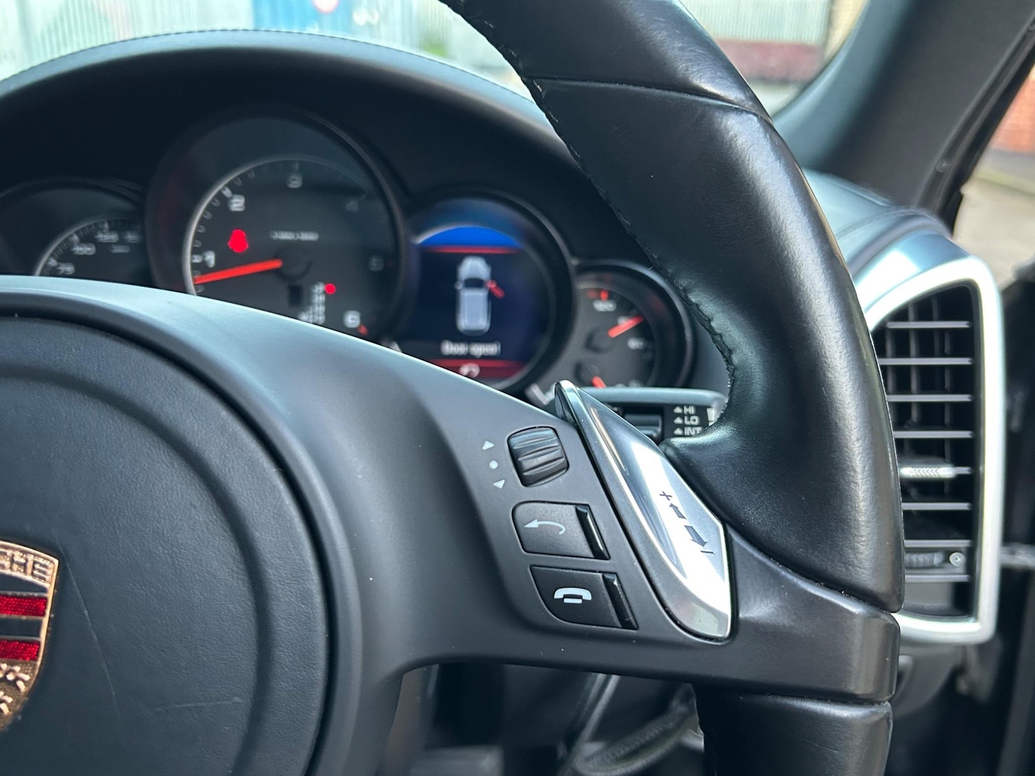 Used Porsche Cayenne 2013 for sale - 76839753: Photo 36