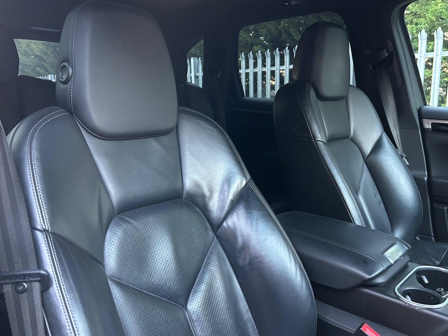 Used Porsche Cayenne 2013 for sale - 76839753: Photo 40